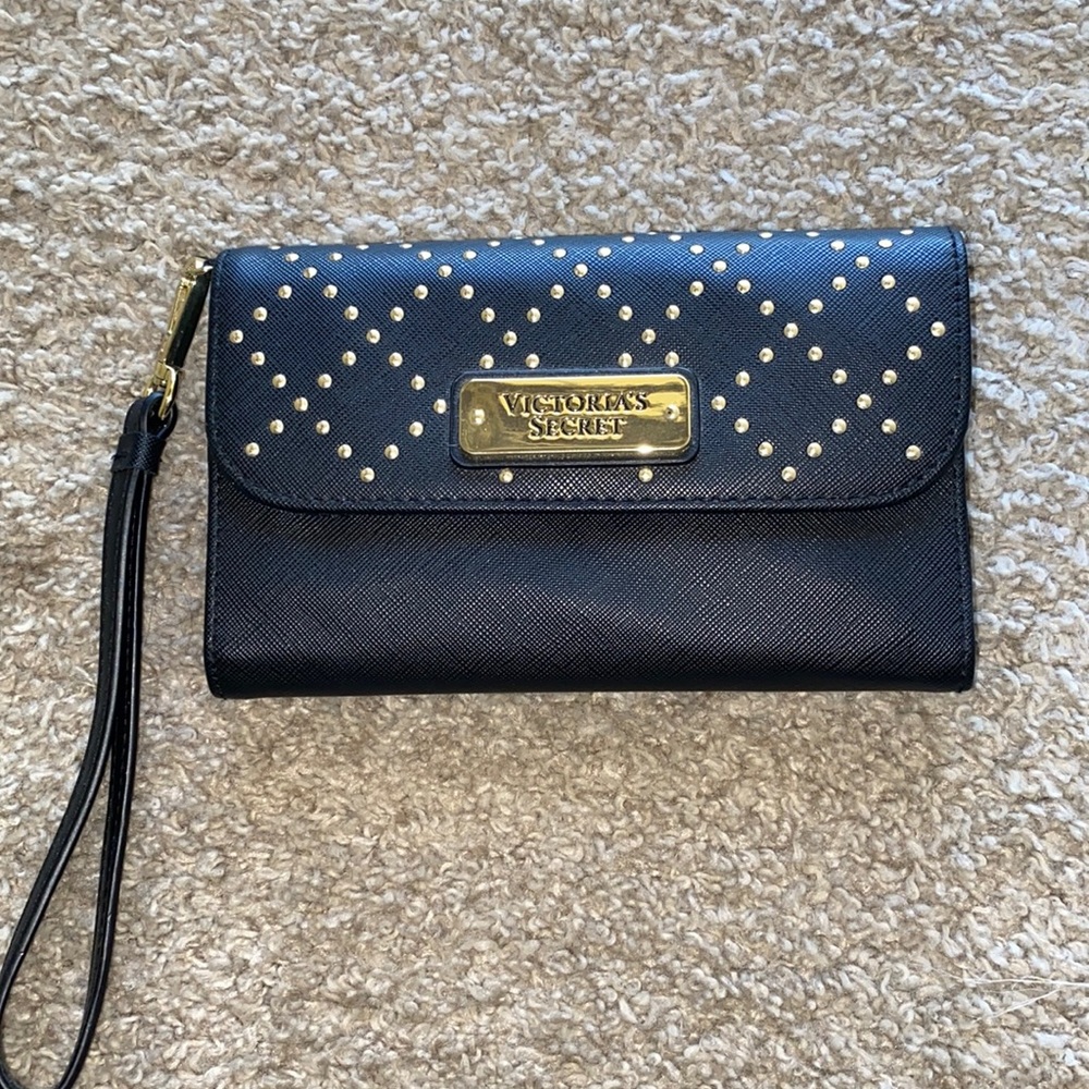 Women Victoria secret wristlet wallet never used